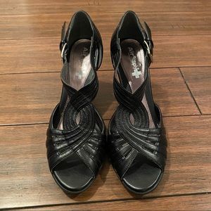 SOLD Air Supply Dress Shoes- Heels Size 8